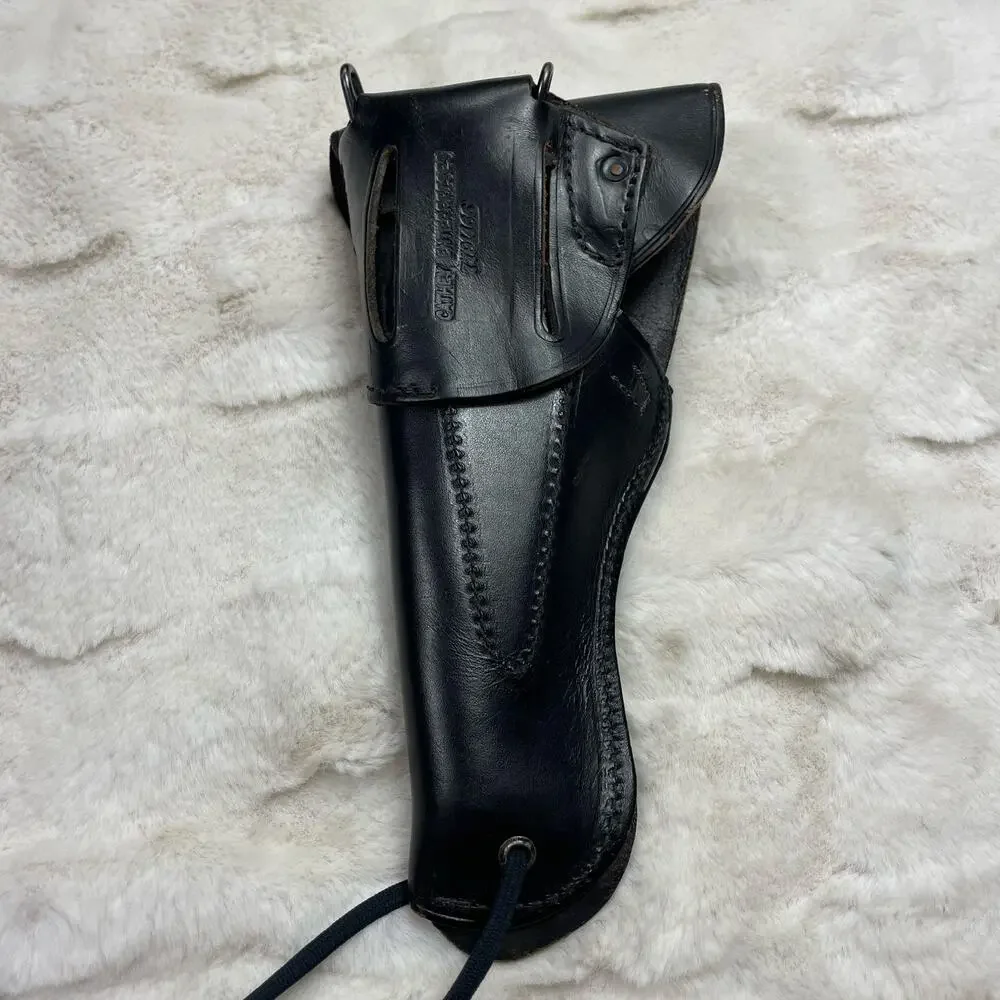 Vintage WW II Genuine US Military/ US Navy Black Leather Gun Holster Collectible